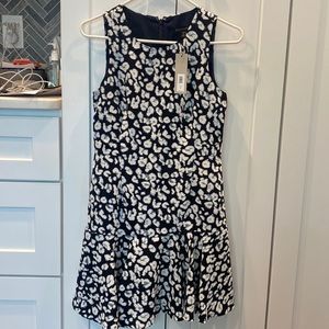 Banana Republic Women’s flounce